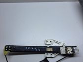 Mecanismo para subir la puerta trasera sin motor