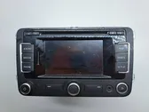 Radio/CD/DVD/GPS head unit