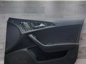Revestimiento de puerta delantera