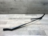 Windshield/front glass wiper blade
