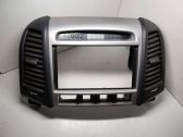Radio/GPS head unit trim