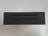 Radio / CD-Player / DVD-Player / Navigation