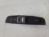 AUX in-socket connector