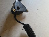 Accelerator throttle pedal