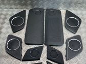 Grilles, couvercle de haut-parleur porte avant