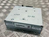 Radio / CD-Player / DVD-Player / Navigation