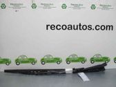 Front wiper blade arm