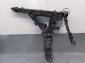 Soporte del parachoques delantero