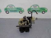 Tailgate lock latch