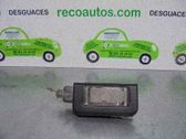 Luz de freno adicional/tercera
