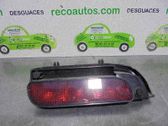 Luz de freno adicional/tercera