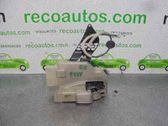 Cerradura de puerta delantera