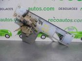 Cerradura de puerta trasera