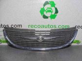 Grille de calandre avant