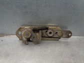 Tailgate lock latch