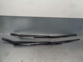Brazo del limpiaparabrisas delantero