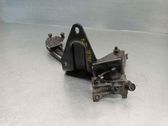 Tailgate/trunk/boot hinge