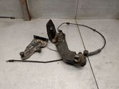Tailgate/trunk/boot hinge