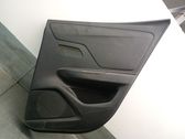 Moldura del tarjetero de la puerta trasera