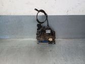 Cerradura de puerta delantera