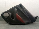 Moldura del tarjetero de la puerta trasera