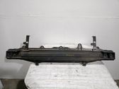 Soporte del parachoques delantero