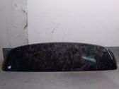 Tailgate/trunk spoiler