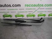 Front wiper blade arm