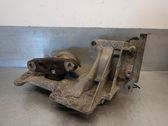 Engine mount bracket