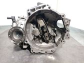 Mechaninė 5 pavarų dėžė