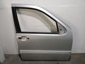 Porte avant
