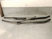 Front wiper blade arm