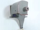 Engine mounting bracket
