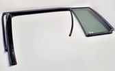 Rear vent window glass