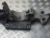 Engine mounting bracket