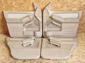 Conjunto de molduras del tarjetero de la puerta