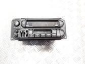 Radio/CD/DVD/GPS-pääyksikkö