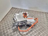 Voltage converter inverter