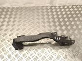 Headlight/headlamp mounting bracket