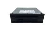 Radio / CD-Player / DVD-Player / Navigation