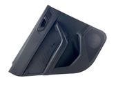 Moldura del tarjetero de la puerta trasera