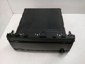 Radio / CD-Player / DVD-Player / Navigation