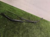 Front wiper blade arm