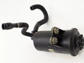 Réservoir de liquide de direction assistée