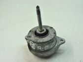 Engine mount bracket