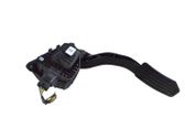 Accelerator throttle pedal