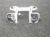 Charnière supérieure de porte avant