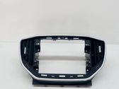 Radio/GPS head unit trim