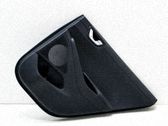 Moldura del tarjetero de la puerta trasera