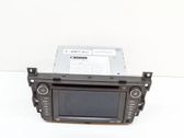 Radio / CD-Player / DVD-Player / Navigation